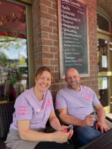 Susann und Mathias, Inhaber des Eiscafés Bitte mit Sahne in Hamburg Sasel